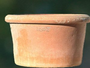 Terracotta pot Poggi Ugo, Vaso Bugnolo Liscio, 46 cm